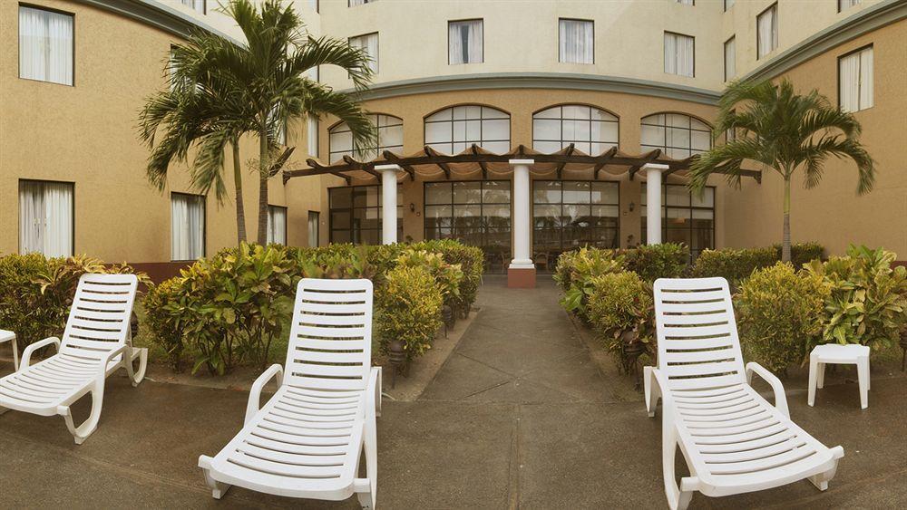 Fiesta Inn Poza Rica Екстер'єр фото